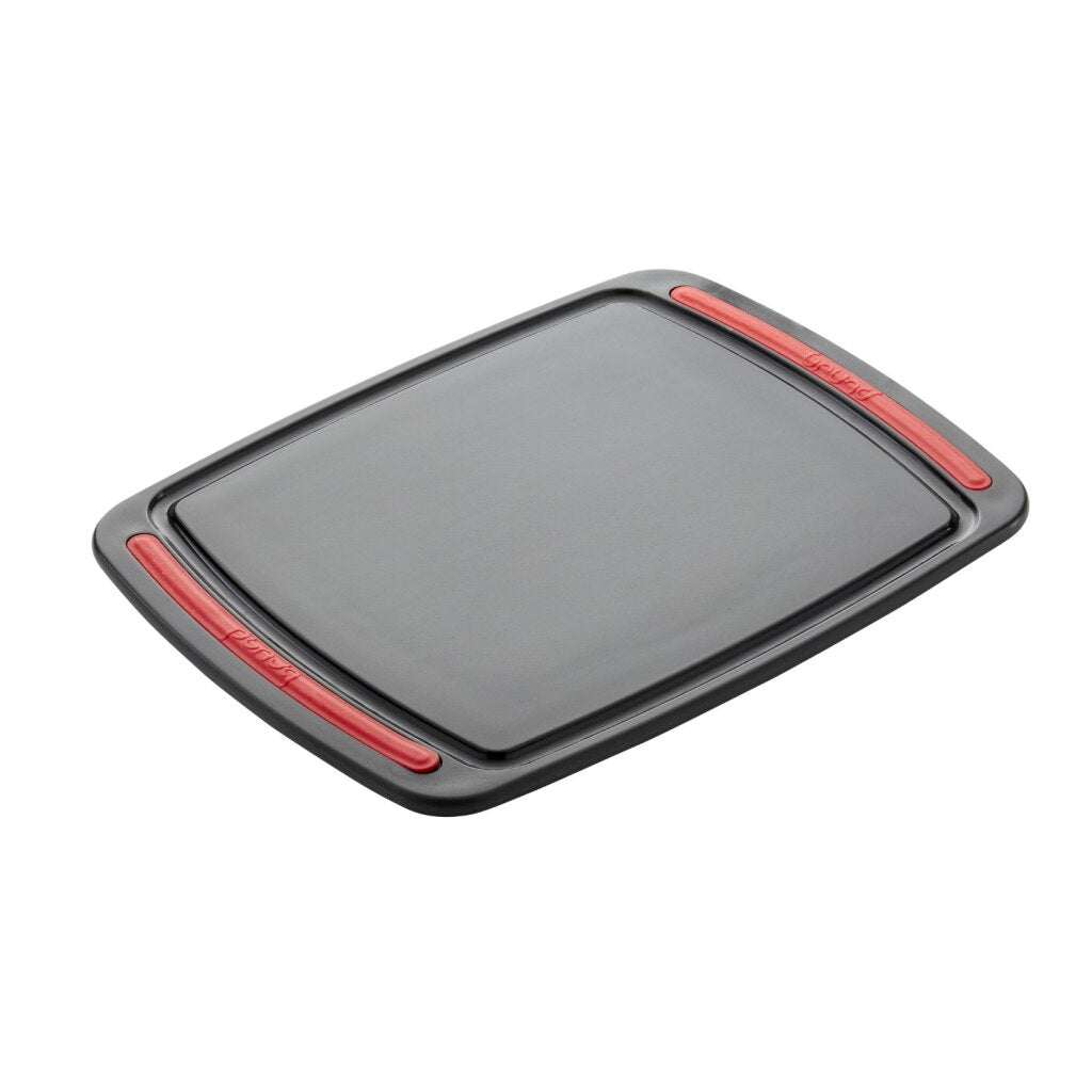 Brund Easy Cut Schneidebrett 26x20x0,8 cm schwarz rot