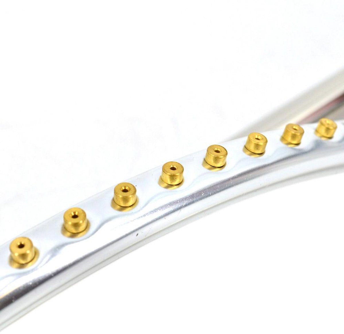 Awtools aw61385 oscillerende zwenksproeier - 17 messing nozzles - regelbaar bereik - aluminium arm - voor rechthoekige gazons - 5903678601539