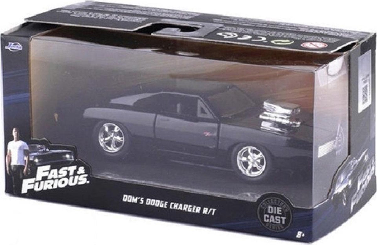 Zeigen Sie Fast and Furious im Maßstab 1:32 an