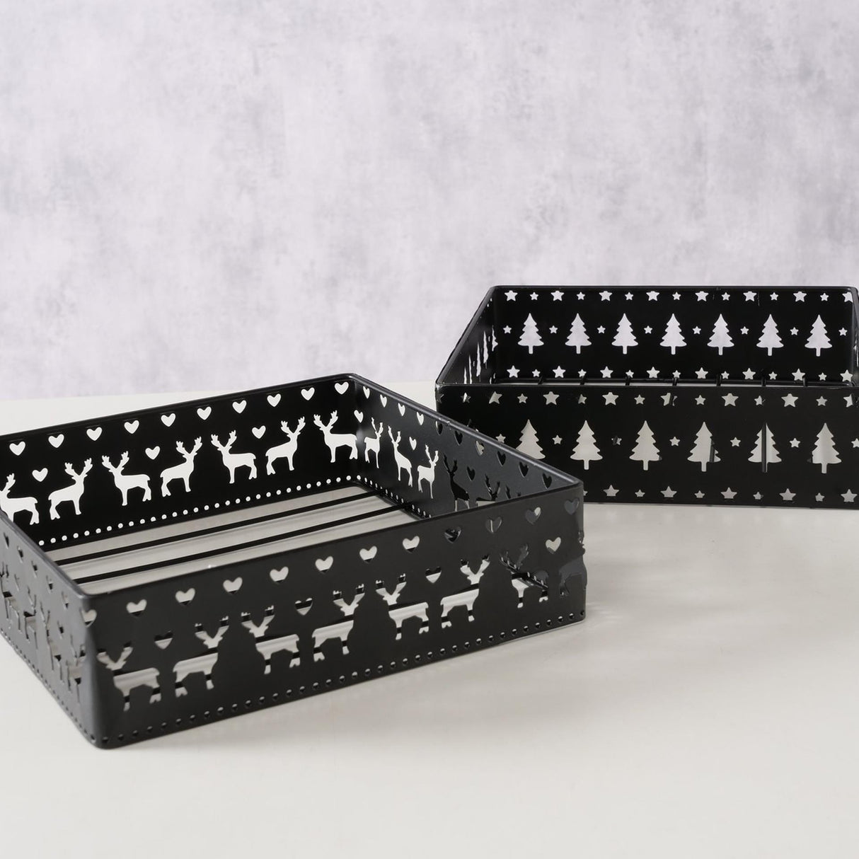 Boltze Home Serviettenhalter aus schwarzem Metall mit Weihnachtsdekor