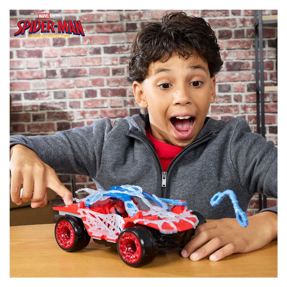 Hasbro spider-man brand new day web blast voertuig