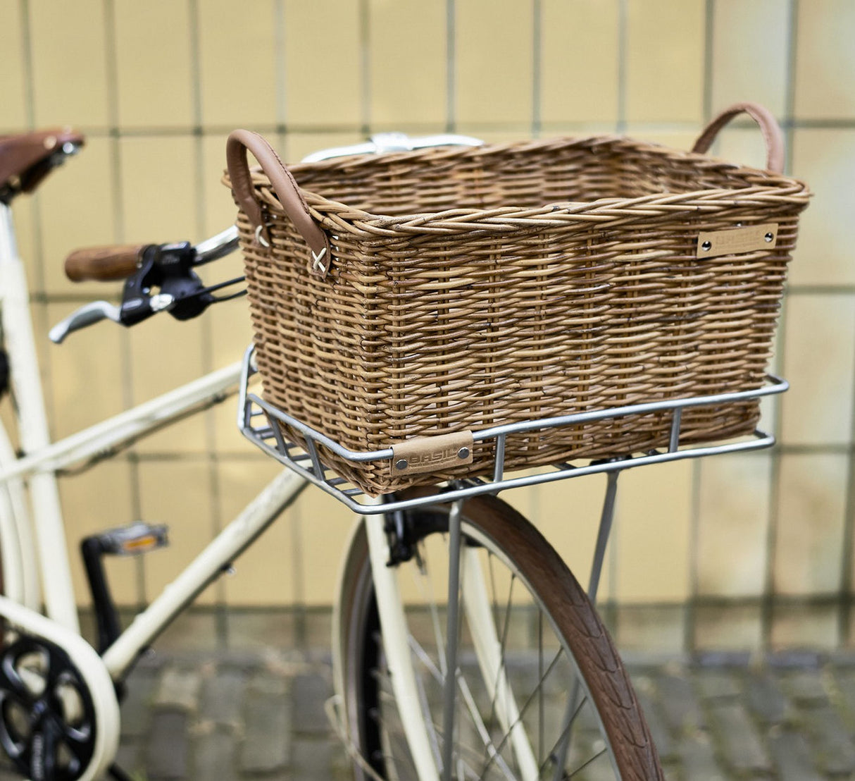 BasiL Portland Classic - Fahrradkorb - First - Brown