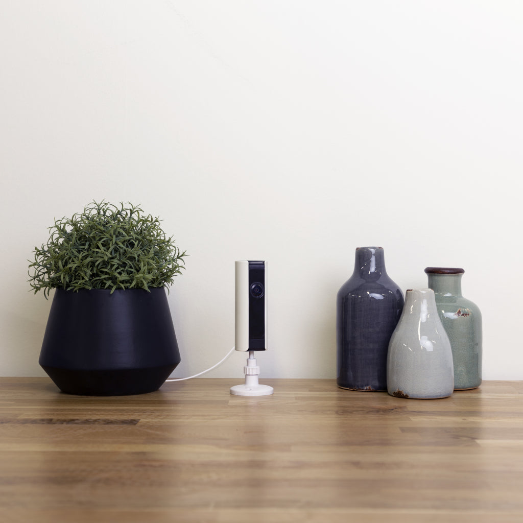 Smartwares CIP-37183 180 Grad; IP-Kamera für den Innenbereich, Weiß, Schwarz