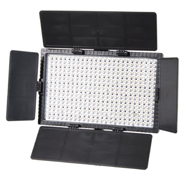 Falcon Eyes Bi-Farb-LED-Lampe Set DV-384CT-K2 Inkl. Batterie