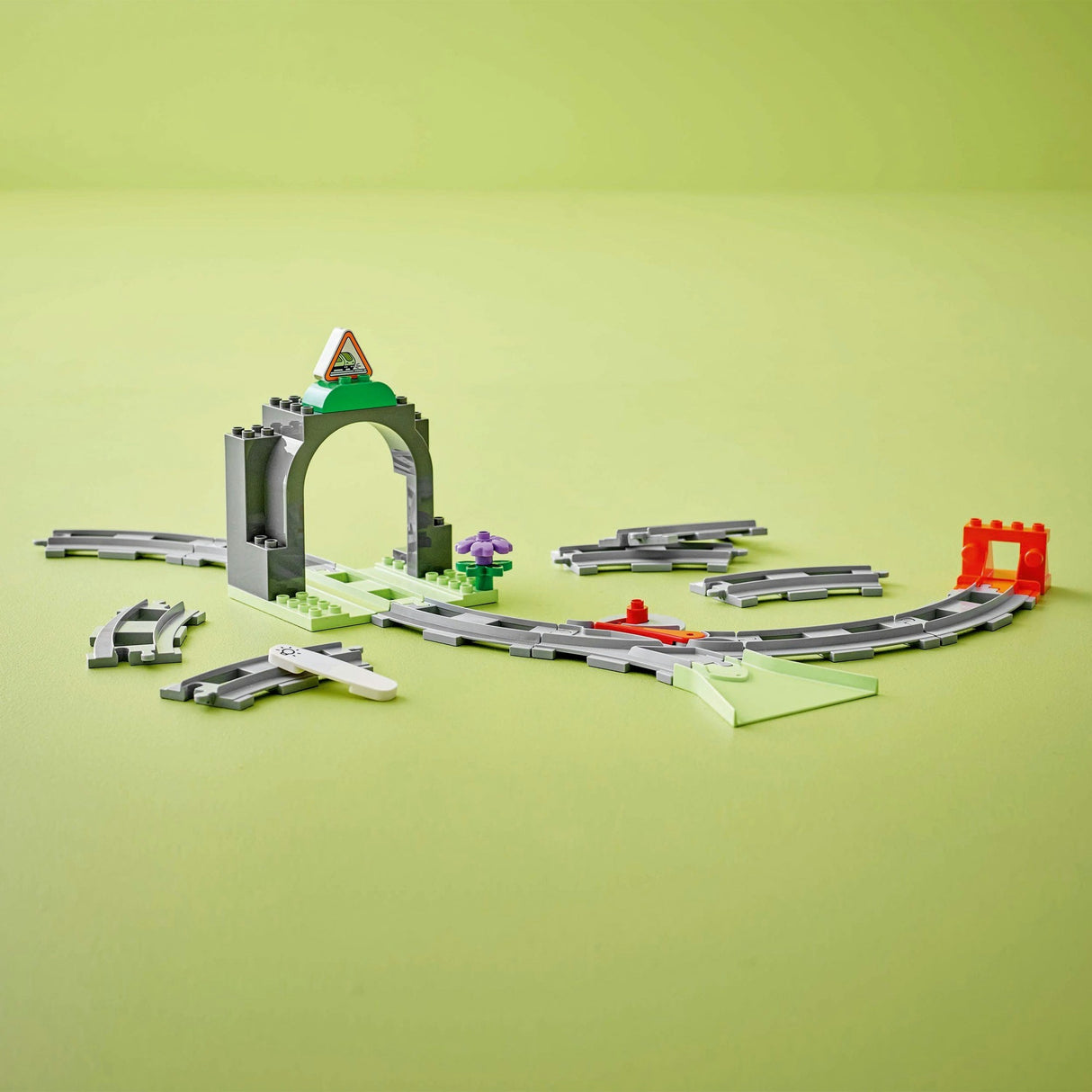 Lego Duplo Town 10425 Eisenbahntunnel und Schienen-Erweiterungsset