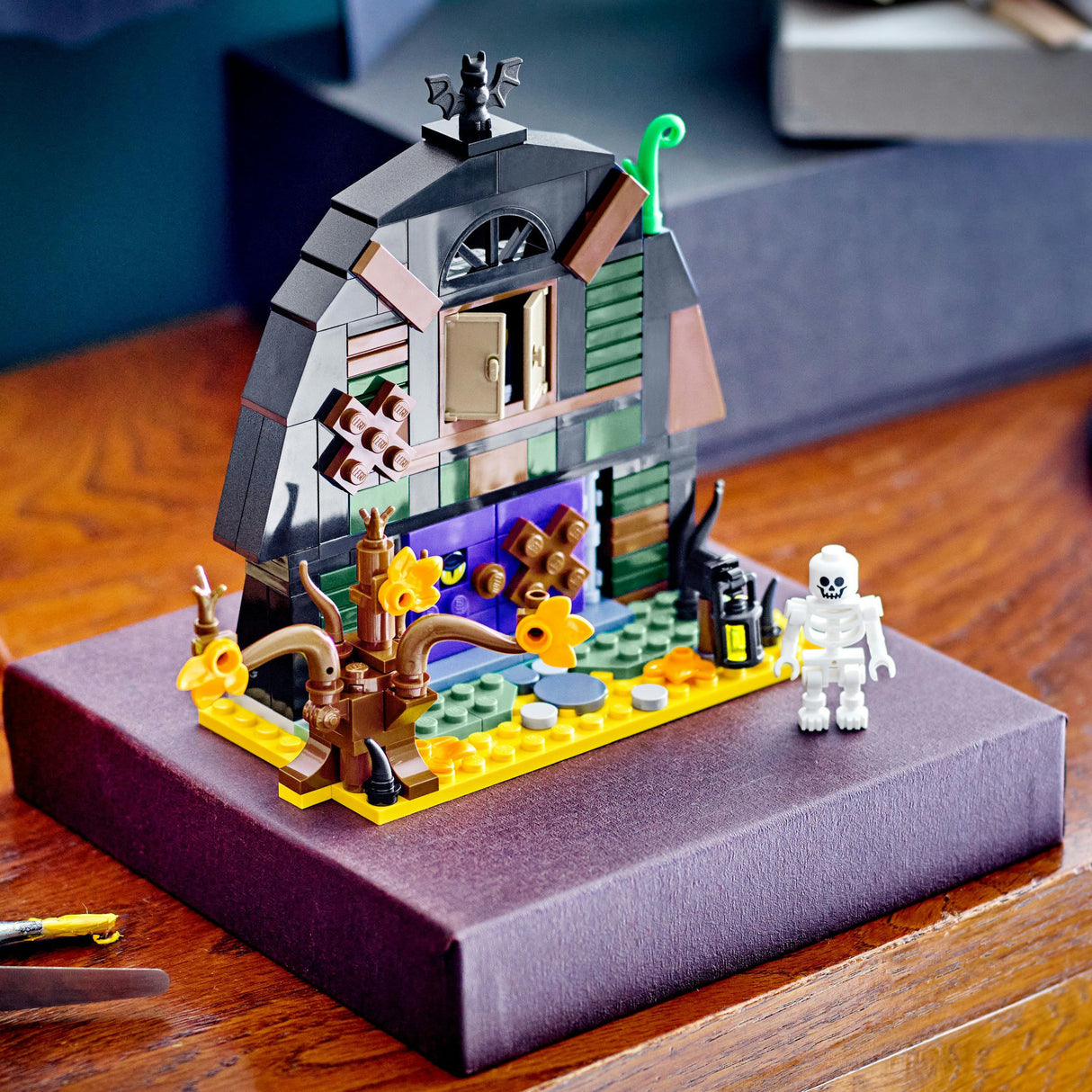 Lego 40721 Jahreszeiten Halloween-Scheune | 2 Stk