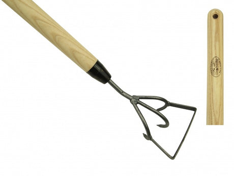 Der Kombi-Grubber von White Products mit Eschenstiel 1400 mm entweißt