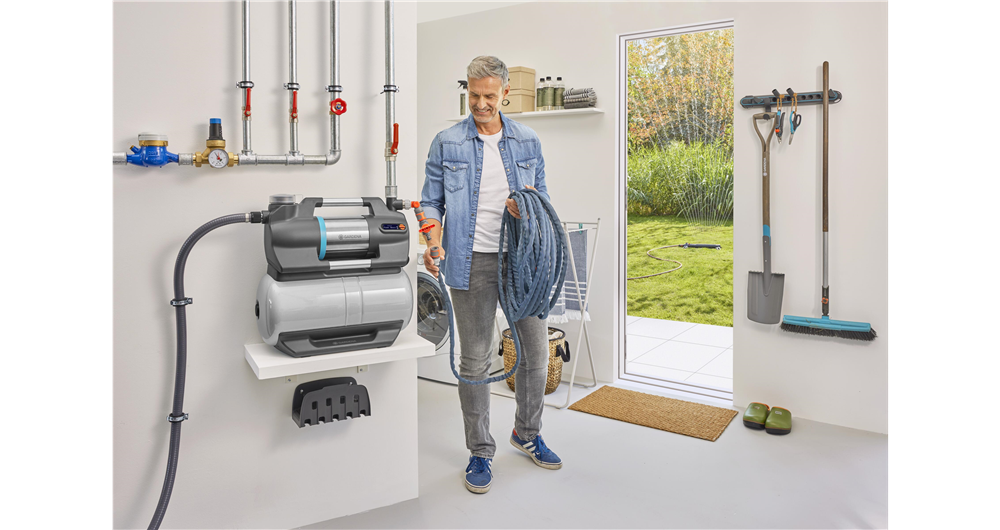 Gardena Druckpumpe 5600 Silentcomfort (grauer Edelstahl, Bluetooth)