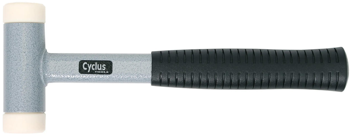 Plastikhammer 650 Gramm mit einer nicht -return -Feuchtigkeit. Zyklus 7720925