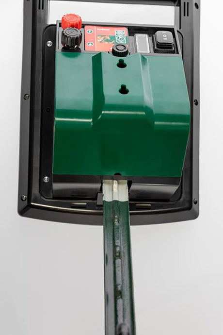 Ako Products Sun Power S1000 Weidezaungerät mit Solarpanel
