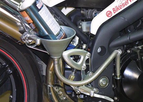 Bikeservice Trichter Trichter mit flexiblem Schlauch Metall 600mm