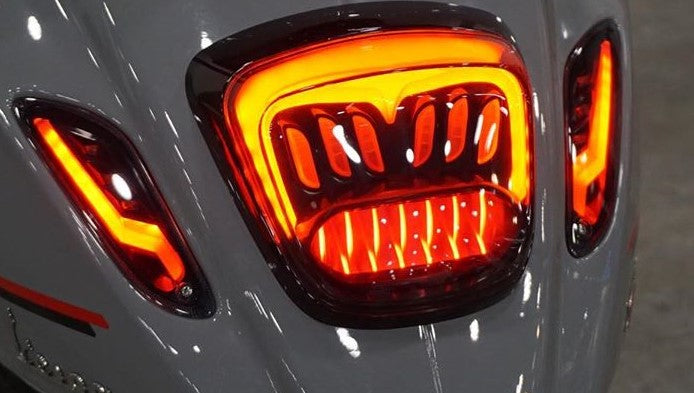 Level10 RAW Set hinter LED Rauch | Vespa Sprint Primavera