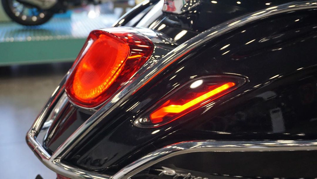 Level10 RAW Set hinter LED Rauch | Vespa Sprint Primavera