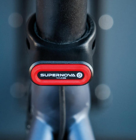 Supernova Rücklicht TL3 Mini Rücklicht Supern.TL3 Mini 12V 31,6mm