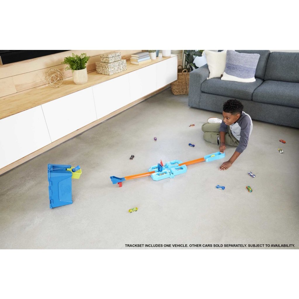 Mattel Track Builder Crash-Stunt-Box