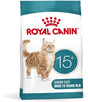 Royal Canin Aging 15+ – Katzenfutter – 4 kg – Trockenfutter für ältere Katzen