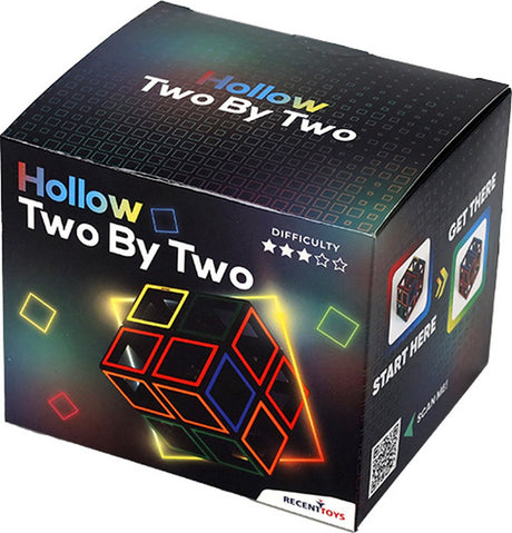 Neueste Spielzeuge sind ein zwei mal zwei hohler Puzzle-Würfel