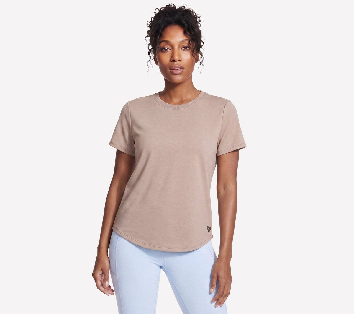 Skechers skechsoft elevate tee dames t-shirt - desert