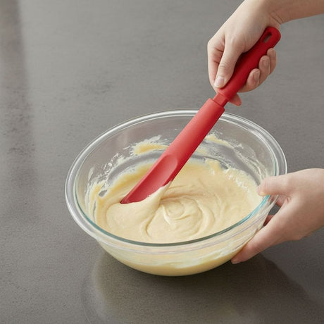 Alpina Silikonschaber – Küchenspatel zum Backen und Kochen – flexibles und hitzebeständiges Material – für den täglichen Gebrauch in der Küche geeignet – Länge 31 cm – Farbe Rot