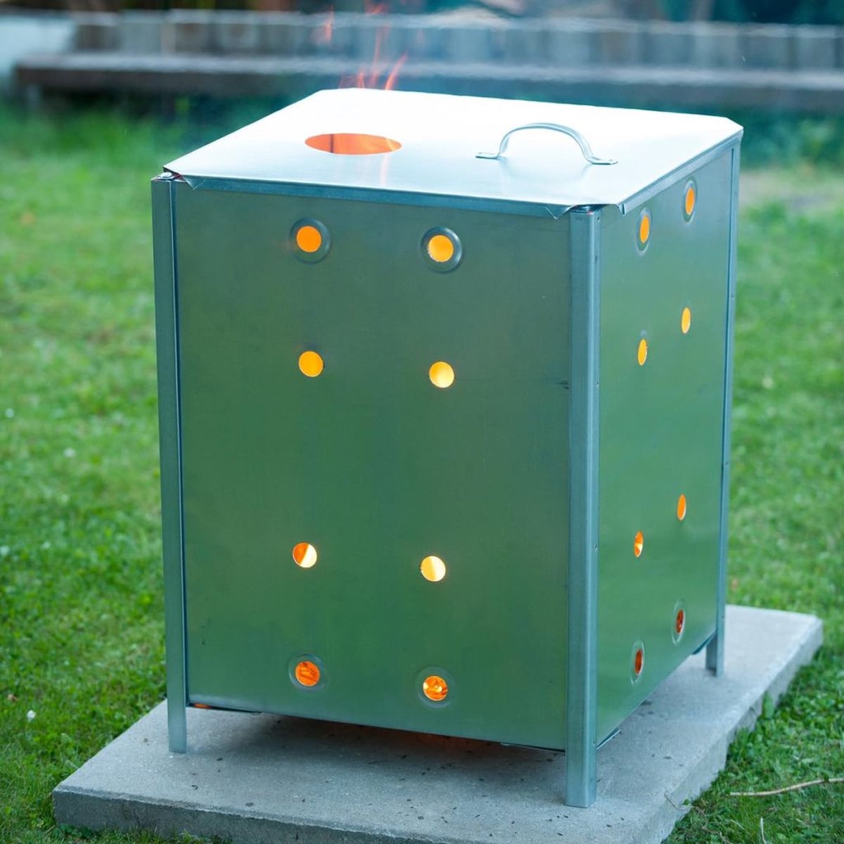 Naturgarten Brennende Ofenquadrat 46x46x65 cm verzinkter Stahl