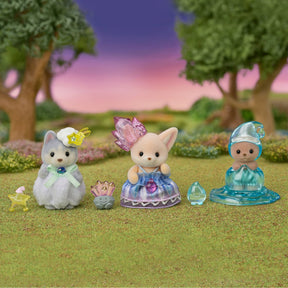 Sylvanian Families 5871 bezaubernde Märchenbabys – inklusive 3 samtweichen Spielfiguren