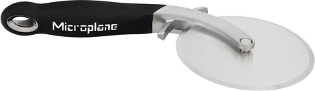Microplane Pizzaschneider Pro - Schwarz - mit Teigspieß