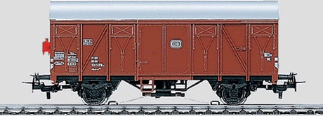 Märklin nimmt gedeckten Güterwagen in Betrieb