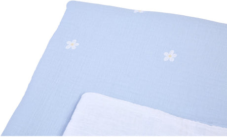 Childhome Babydecke Blumenkollektion – doppelseitige Decke aus Musselin aus 100 % Baumwolle – einfarbig auf der einen Seite, Blumendruck auf der anderen – Tog-Wert 2,5 für gemütliches Schlafen – Öko-Tex – 80 x 100 cm – Weißblau
