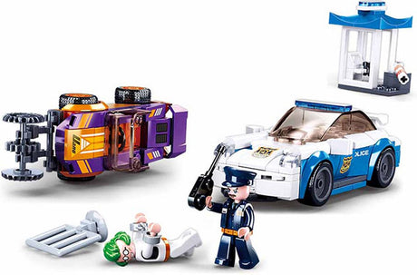 Sluban-Verfolgungsjagd der Polizei mit Abschleppwagen, Bauspielzeug für Kinder ab 6 Jahren – Konstruktionsspielzeug, Modellbau-Polizeiset – Baukasten mit 264 Bausteinen und 2 Minifiguren – M38-B0825