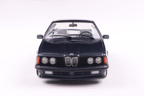 Solido 1 18 BMW 635 CSI – 1984, Macau-Blau