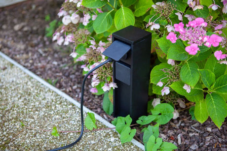 Lutec-Netz - Außensteckdose an der Säule mit seitlicher Erdung - 2 Ventile (niederländische Version) - Wandsteckdose - Aluminium - Schwarz