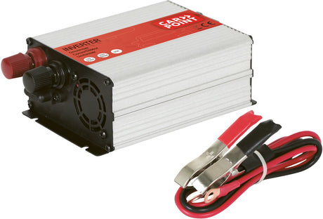 Carpoint-Wechselrichter – 24 V > 230 V – Dauerleistung 300 W – Spitzenleistung 600 Watt – USB-Anschluss zum Laden anderer Geräte – Anschluss an die Batterie mit Batterieklemmen – eingebauter Kühlventilator – Abmessungen 120 x 100 x 50 mm