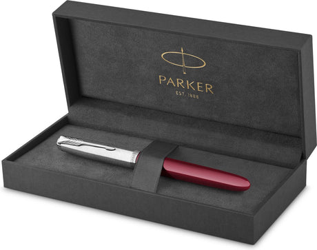 Parker 51 Füllfederhalter | weinrotes Harz | Chromdetail | feine Spitze mit schwarzer Tinte | Geschenkverpackung