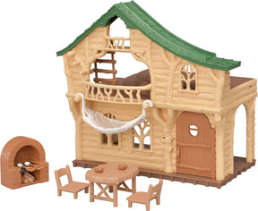 Sylvanian Family 5451 Blockhütte am See – kombinierbar mit 5450 Baumhaus (stapelbar)