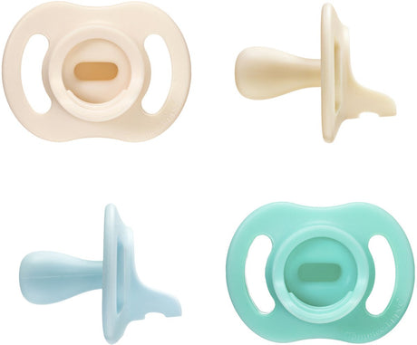 Tommee Tippee ultraleichter Schnuller mit festem Sitz – 0–6 Monate – 4er-Set – einteiliger Silikon-Schnuller – mehrfarbig