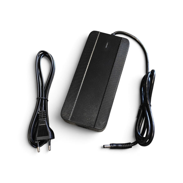 Fb1702a oplader dc2.1-pin