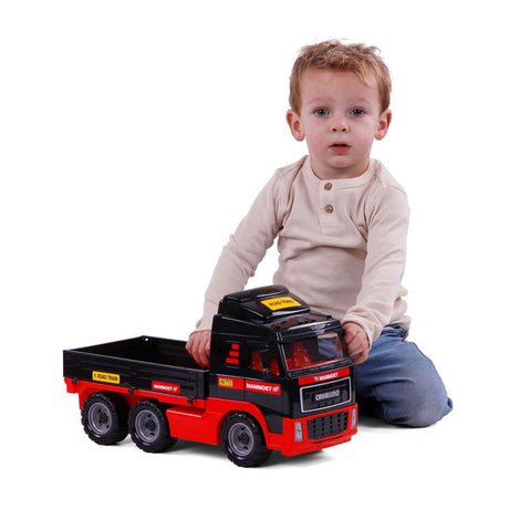 Cavallino Mammoth Truck, Skala 1:16