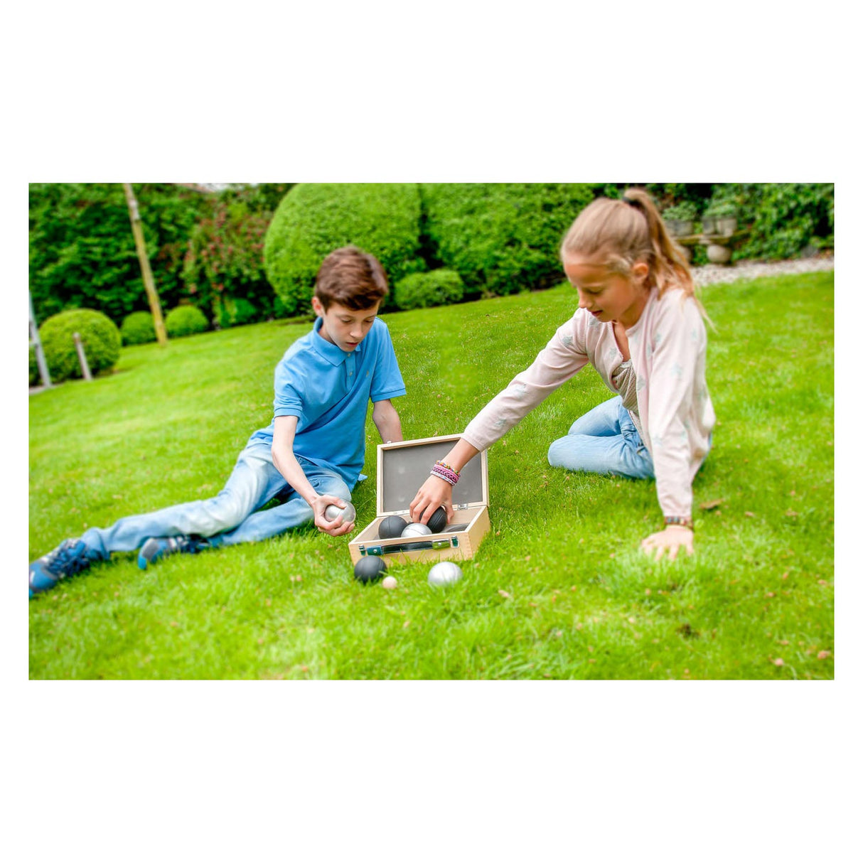 Engelhart Boule-Spiel aus Metall – 6 Kugeln in Holzbox – Schwarzgrau – Luxus-Set – Pétanque – Boule – Metallkugeln – passend für jeden Boule-Platz – Langfeld