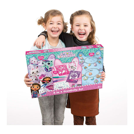 Totum Gabby's Dollhouse-Bastelpaket XL 3-in-1-Charm-Armbänder zur Herstellung von Spielzeug für Mädchen, Diamantfarbe, Sprühstifte und Vorlagen – Gabby's Dollhouse-Geschenktipp zum Basteln kreativer Spielzeuge