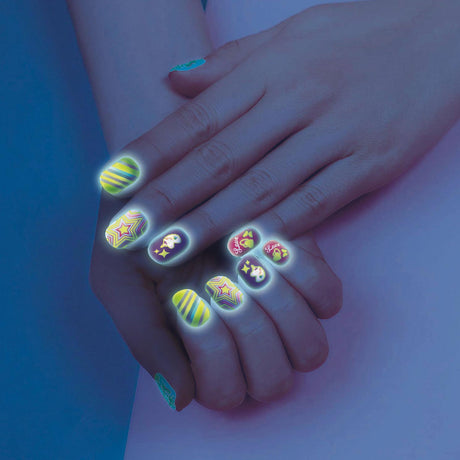 Clementoni Crazy Chic - Fluo -Nägel