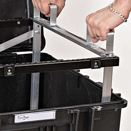 Explorer Cases wasserdichter Trolley-Koffer mit Rackrahmen 5140-b6u