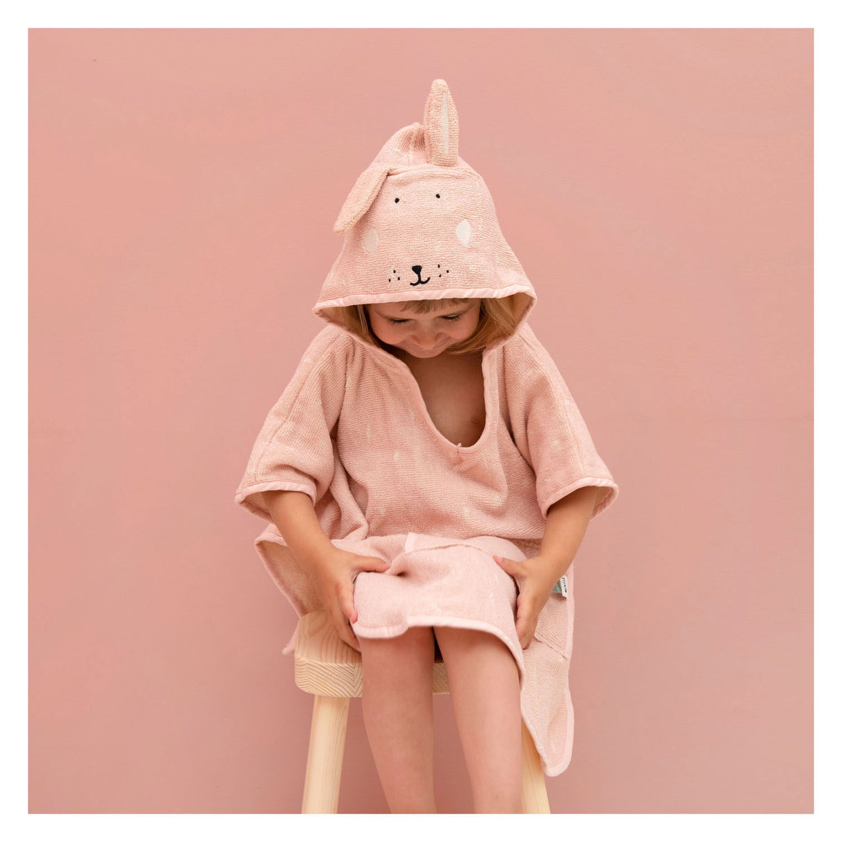 Trixie -Handtuchponcho Frau Rabbit