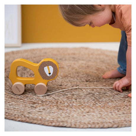 Trixie Nachziehspielzeug aus Holz - Mr. Löwe - für die ersten Schritte - Babyspielzeug - für Jungen Mädchen - Löwe