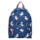 Vadobag -Rucksack vor Imagination Einhorn