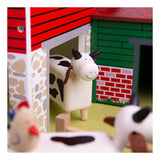Tidlo-Bauernhaus aus Holz mit Garten