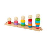 Bigjigs Regenbogen-Familien-Stapelspielzeug aus Holz, 25 Stück.