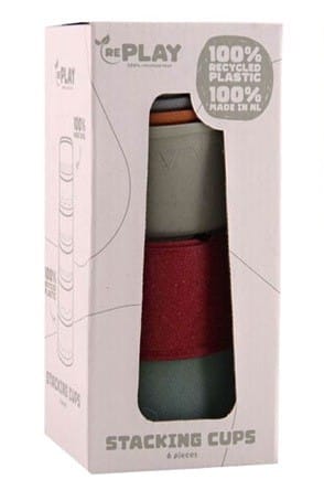 Happy World Stapelbecher aus 100 % recyceltem Kunststoff – 10 Stück.