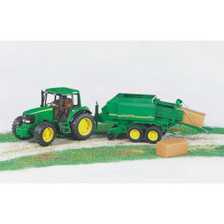 Bruder Spielzeug | Miniaturfahrzeuge - John Deere Ballenpresse (02017)