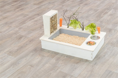 Trixie Futterstation mit Futternapf, Wassernapf, Heuraufe, Naturholz