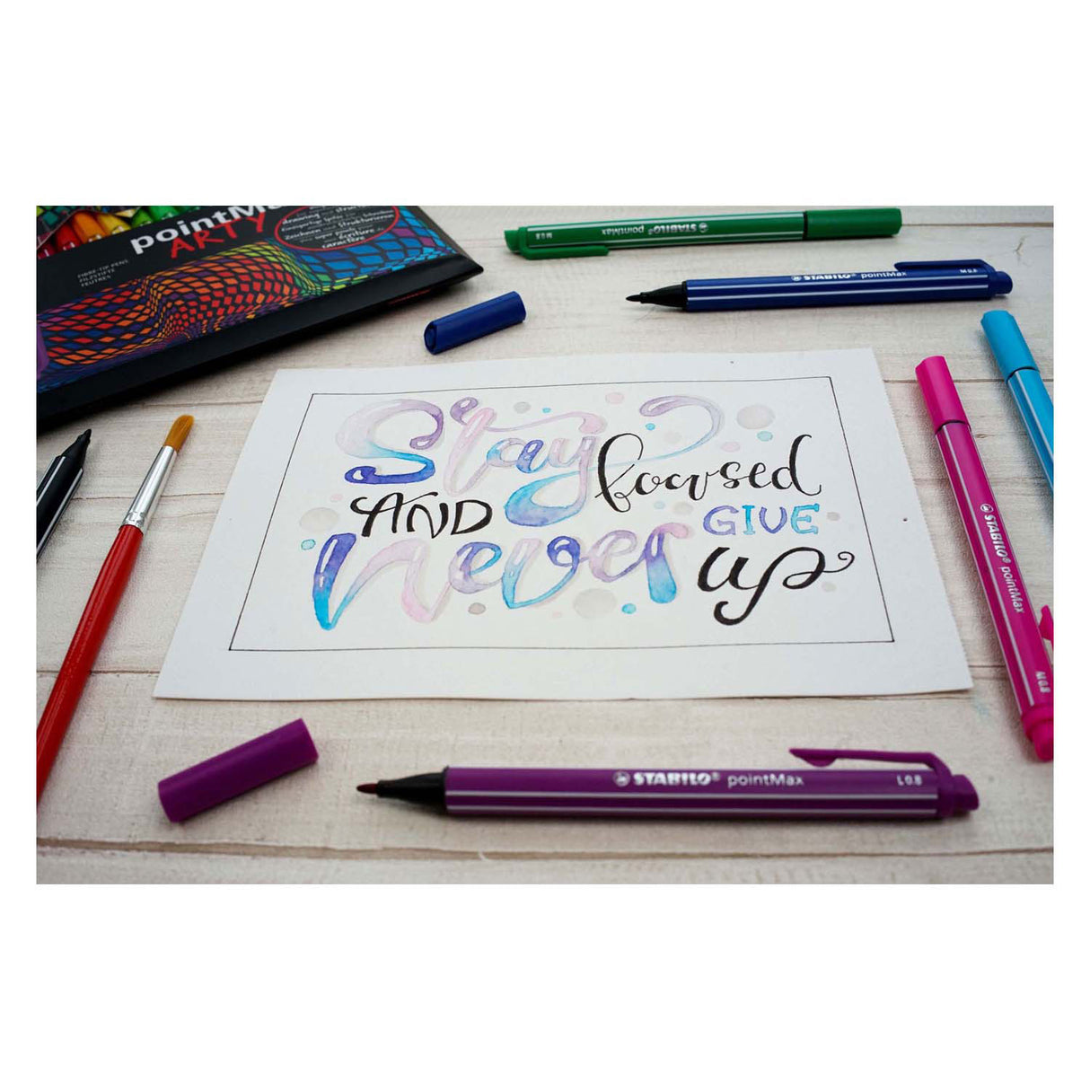 Stabilo pointmax – Hardtip Fineliner 0,8 mm – künstlerisches Etui mit 15 Farben